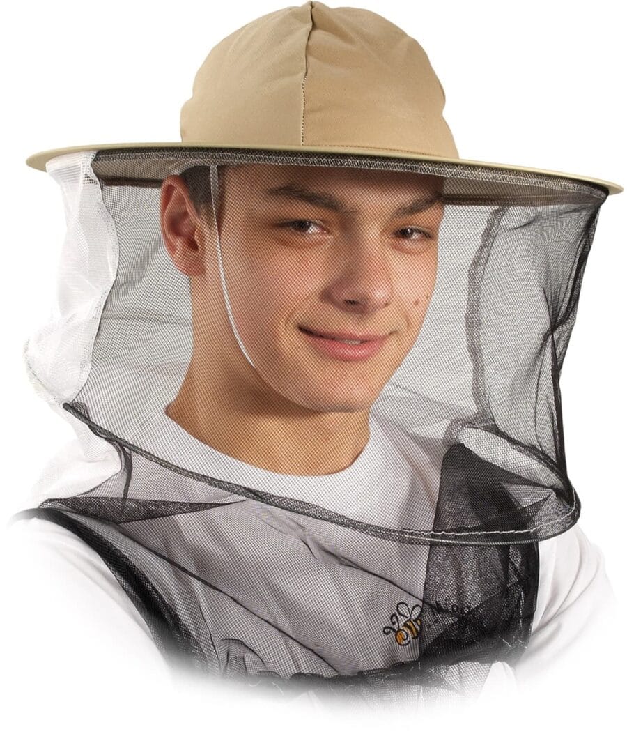 Včelársky ochranný klobúk s otvormi na ruky a gumičkou na hrudi BEE 65